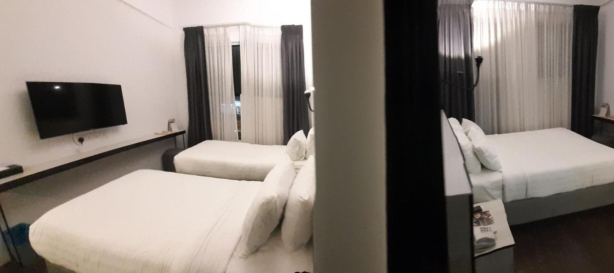 Manhattan Hotel Ипох Экстерьер фото