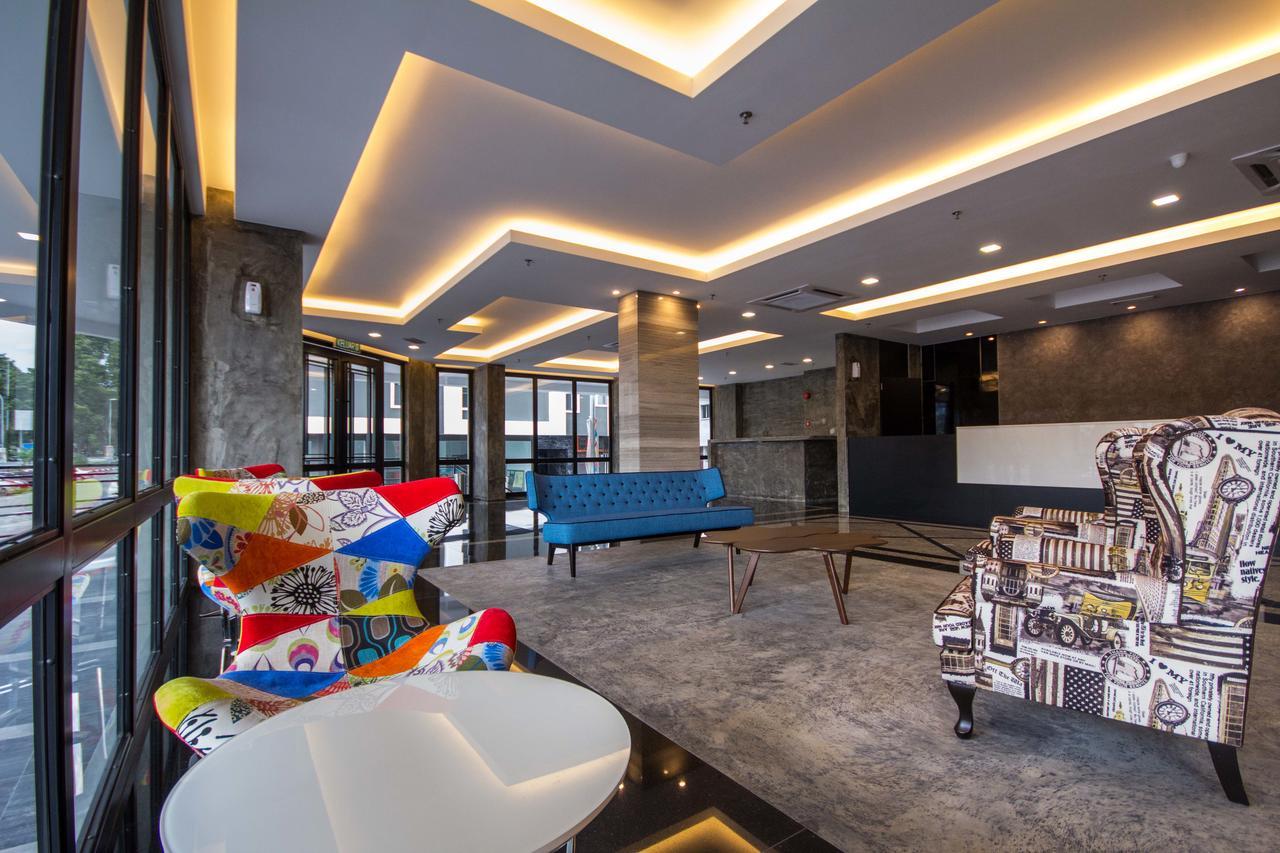 Manhattan Hotel Ипох Экстерьер фото