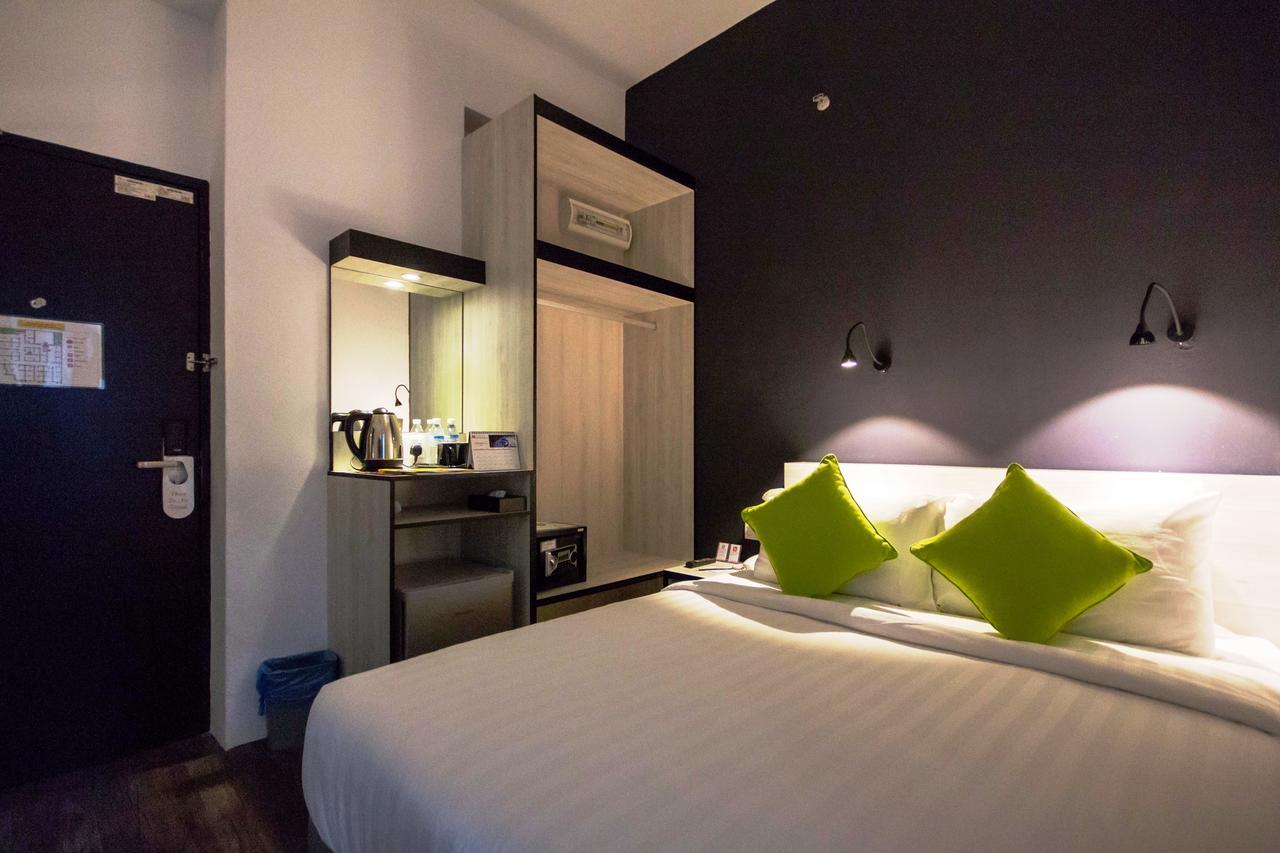 Manhattan Hotel Ипох Экстерьер фото