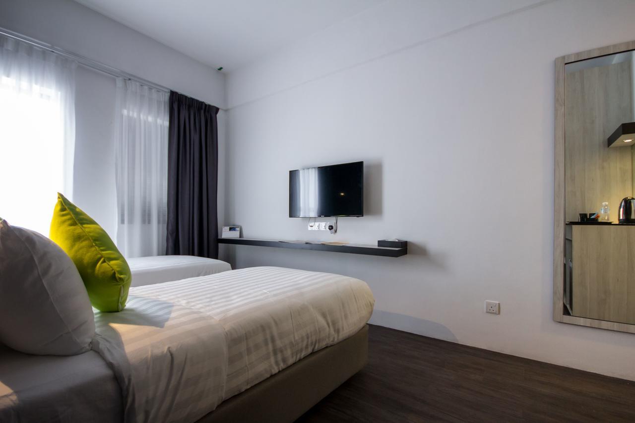Manhattan Hotel Ипох Экстерьер фото